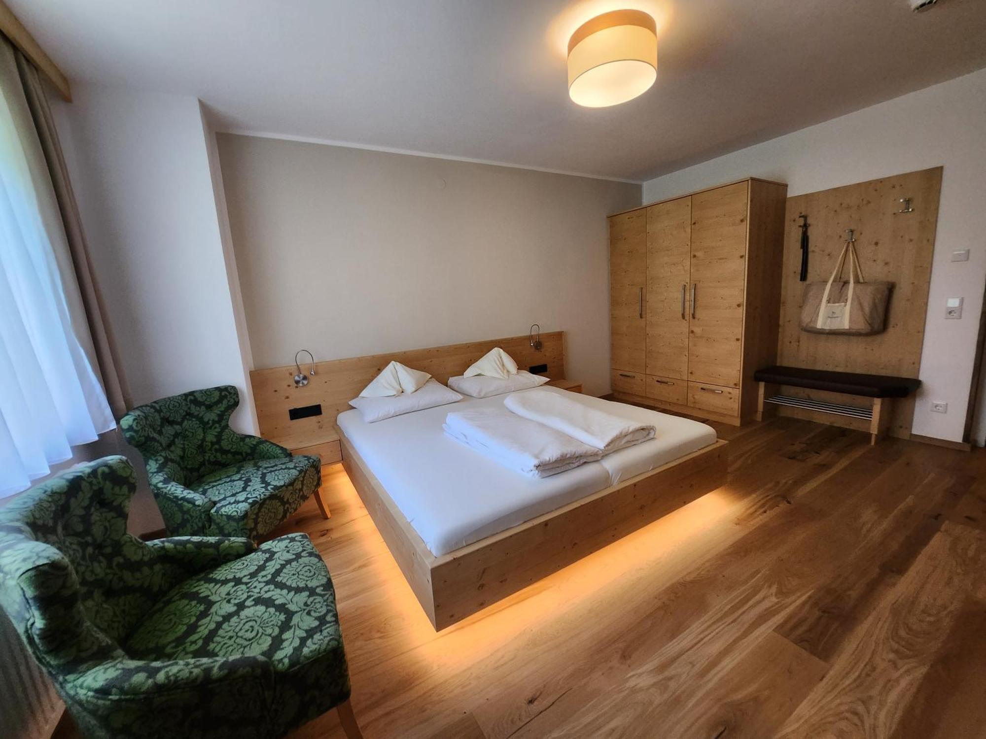 Der Paternwirt Hotell Maria Luggau Eksteriør bilde
